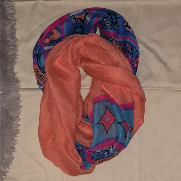 Infinity Scarf - Picture 3 of 3